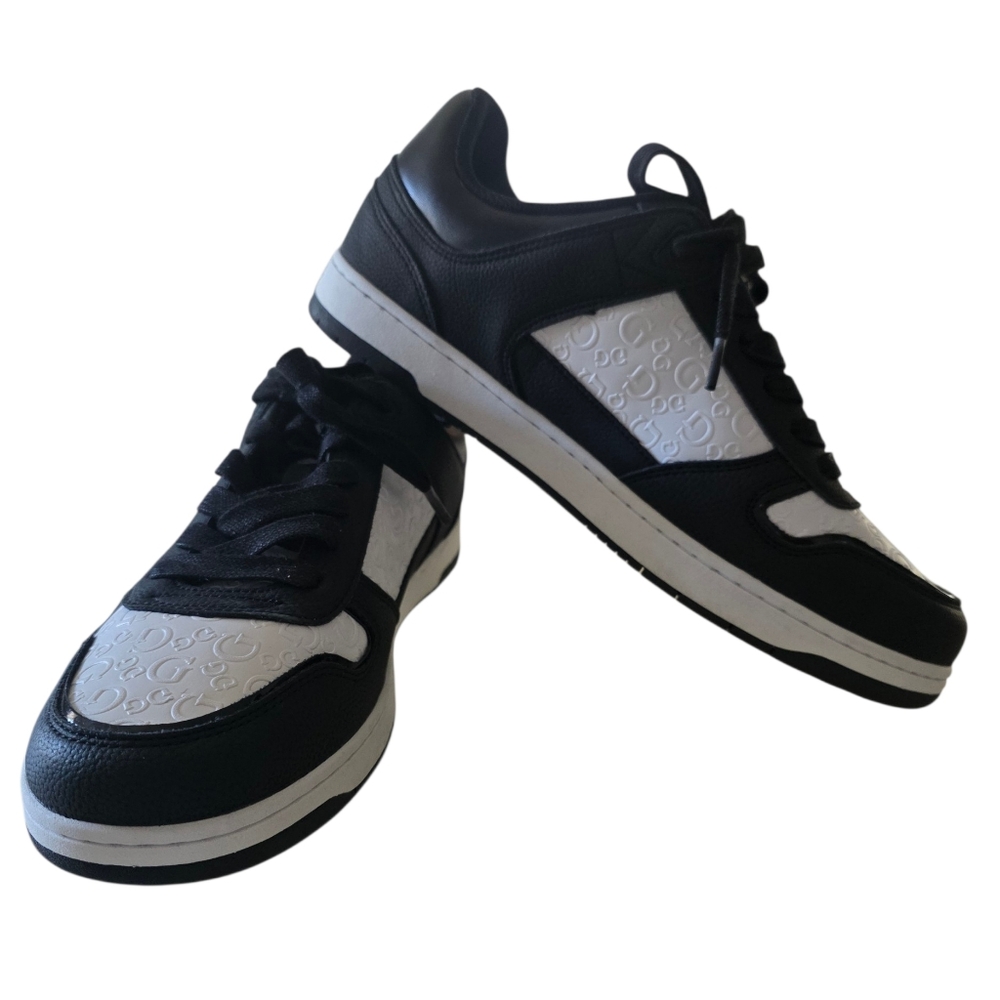 Guess Tirry Low Top Sneakers White Black Men's Size 10.5
